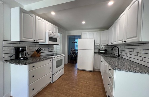 Newport East Casa | Newport-Aquidneck Island Getaway