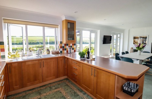 Newquay Cabaña | Newquay Tamarisk Lodge on the Gannel