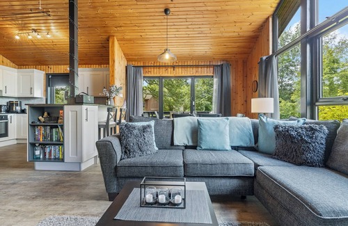 Welton Cabina | Newsham Lodge