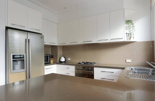 Newtown Casa | Newtown vibes with pool & parking