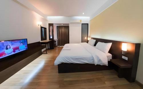 Lak Si Hotel | Next Bird Suite