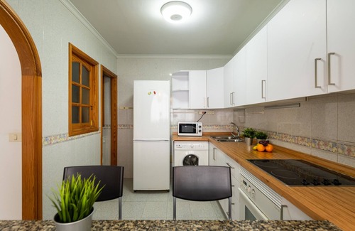 Las Palmas de Gran Canaria Chalet De Esquí | Next to the beach - 5 beds By CanariasGetaway