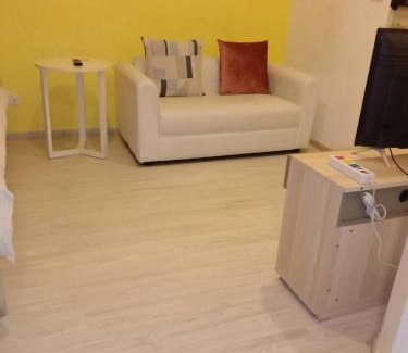 Bang Na Apartamento | Next to BTS Bangna for 2 person