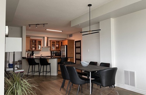 North End Condominio | NEXT TO MEMORIAL CUP ! Downtown Lakefront Luxury. Amazing Views! Pools, hot tubs