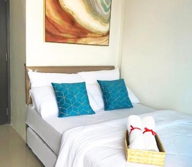 Cagayan de Oro Apartamento | Next to SM Mall, Modern 1BR with Balcony & Pool