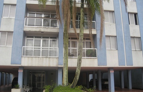 Loteamento Joao Batista Juliao Apartamento | Next to the sea with air conditioning and Wi-Fi Enseada Guarujá(Tortuga)shops on the doorstep!Secure