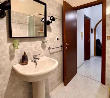 Torre Angela Apartamento | Next to Tor Vergata University