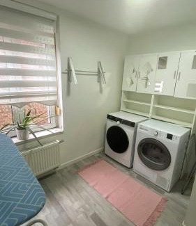 Ransart Apartamento | Next2Airport - Appartement House of Lions