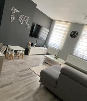 Ransart Apartamento | Next2Airport - Appartement House of Lions