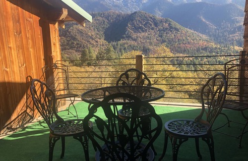 Springville Cabina | Fort Beatty ~ Ubicado en las montañas del Sequoia National Forrest