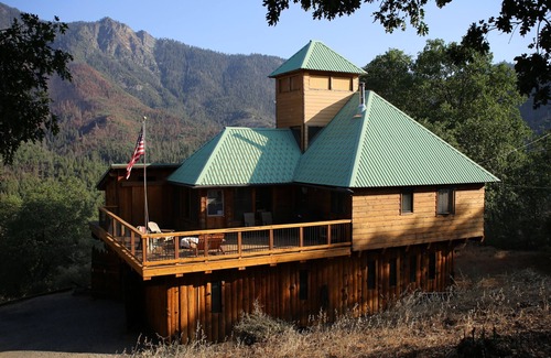 Springville Cabina | Fort Beatty ~ Ubicado en las montañas del Sequoia National Forrest