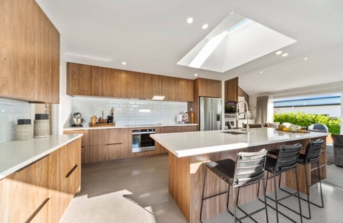 Wharewaka Casa | Nga Roto Retreat with Hot Tub