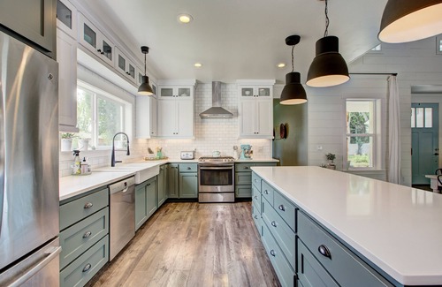 Maple Grove - Franklin Otro | Grand urban farmhouse w/private heated pool