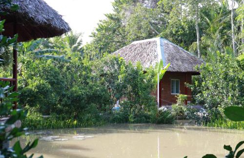 Ben Tre Casa | Nguyet Que Homestay & Tours