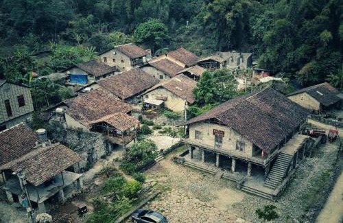 Trung Khanh Casa | Nhà Cổ Bản Giốc Homestay - Làng đá Khuổi Ky