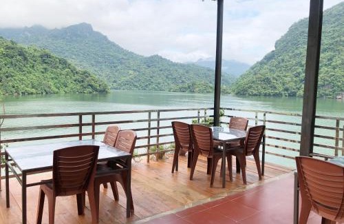 Nam Mau Cama Y Desayuno | Nhà Nghỉ Sơn Lâm - Ba Bể lake Best view