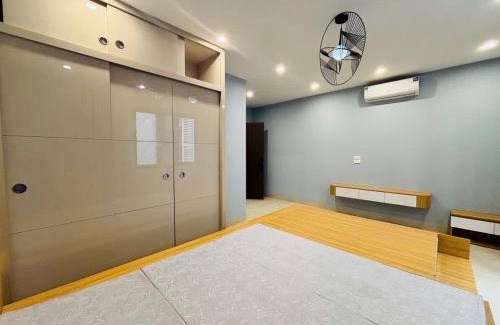 Van Giang Casa | nhà nguyên căn 5 tầng