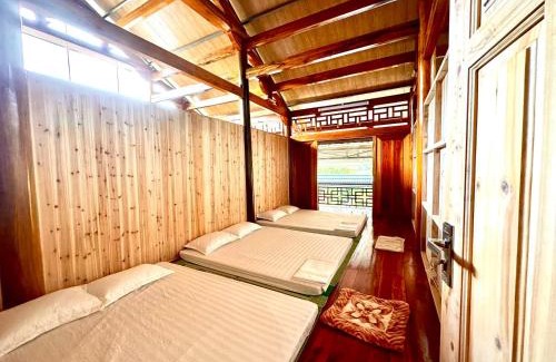 Bac Ha Casa | Nhà sàn Mây Trắng - Nhà sàn mới dựng còn thơm mùi gỗ