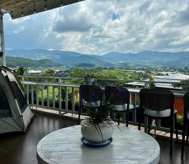 Lam Ha Casa | Nhà Trên Đồi Farmstay - Nam Ban