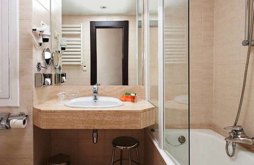 Les Corts Hotel | NH Barcelona Les Corts