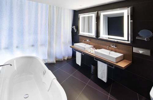 Milan Centre Hotel | NH Collection Milano President