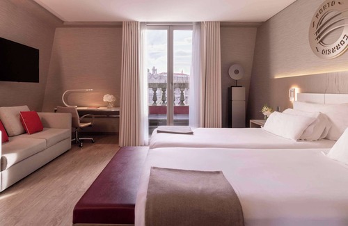 Centro / Baixa Hotel | NH Collection Porto Batalha