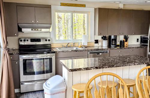 Campton Casa | NH Mountain Retreat