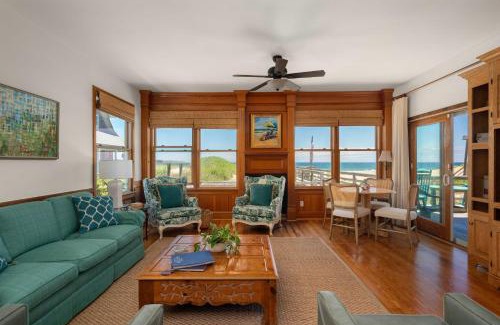 Nags Head Casa | NH340 Gillam Hall