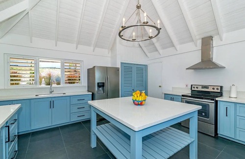 Montego Bay Villa | Nianna Eden