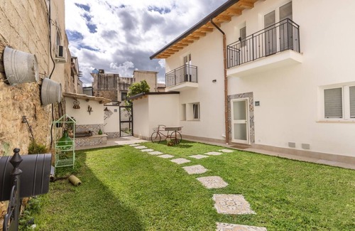 Palermo Apartamento | NICA comfortable apartment with attention to detail with private garden