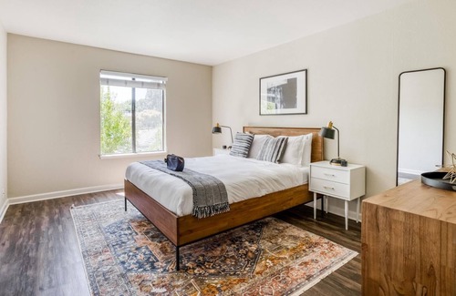 Walnut Creek Apartamento | Nice 1BR in Walnut Creek, Parking + Pet-Friendly