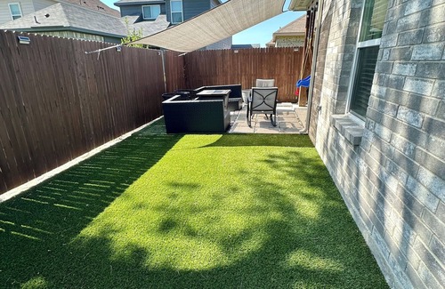 Grand Prairie Casa | Nice 2 BD/2 BA in Grand Prairie near DFW, AT&T & Epic