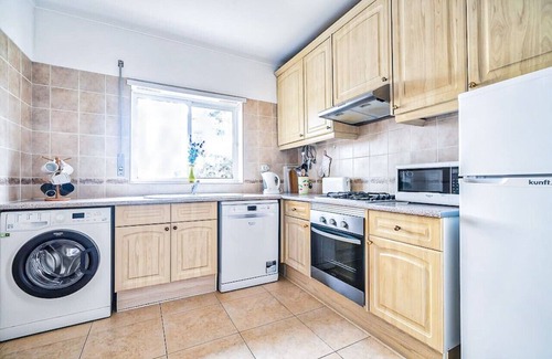 Penina Apartamento | AT72 Apto de 2 habitaciones en el primer piso con aire acondicionado y WiFi