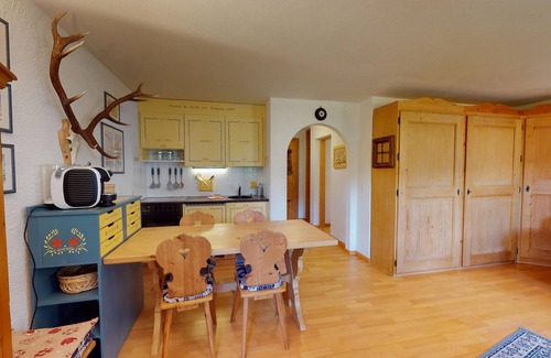 Surlej Apartamento | Apartamento de 2 piezas en la planta baja, ca.