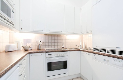 Ottakring Apartamento | Bonito apartamento de 2 habitaciones con baño de lujo para hasta 4 personas.
