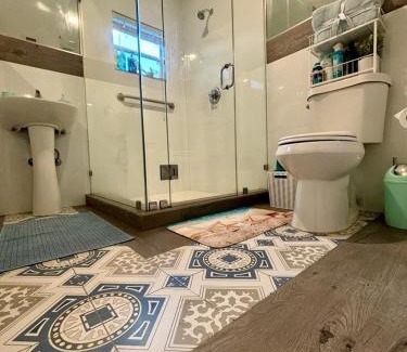 Midtown Casa | Nice 2 Twin bedroom - Best central location in Miami - Luggage storage, parking and Laundry for free!