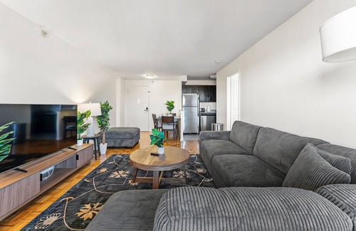 North Brookline Apartamento | Nice 2bd/1.5ba near BU 8346