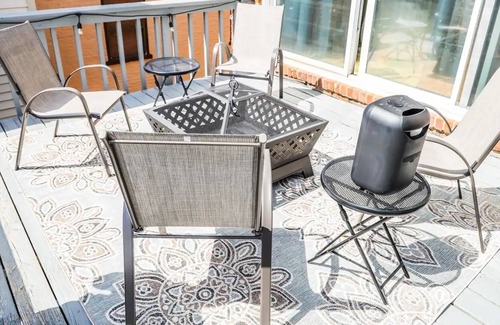 Clifton Heights Casa | Nice 4 br, 3 ba home with deck views of downtown