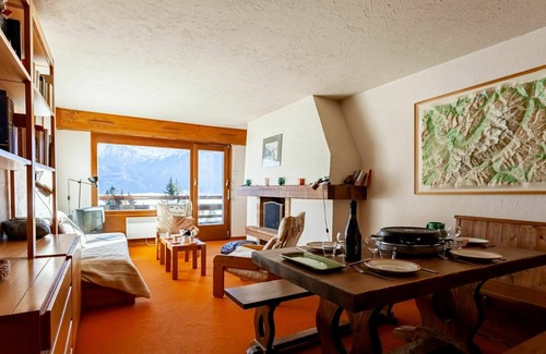 Le Bettex Apartamento | Hermoso apartamento para 5 personas con WIFI, piscina, TV, balcón y aparcamiento