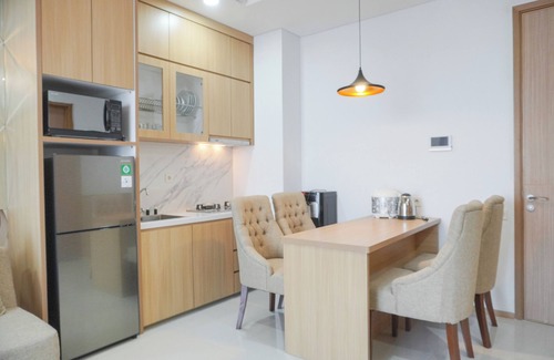 Semanggi Apartamento | Nice And Comfortable 2Br At Samara Suites Apartment