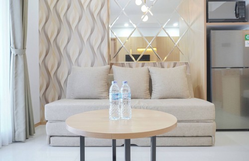 Semanggi Apartamento | Nice And Comfortable 2Br At Samara Suites Apartment