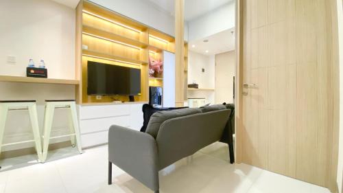 Java Apartamento | Nice and Comfortable 2BR at 20th Floor Tokyo Riverside Apartment By Travelio