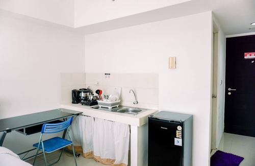Kuningan Apartamento | Nice And Comfy Studio At Ambassade Kuningan Apartment