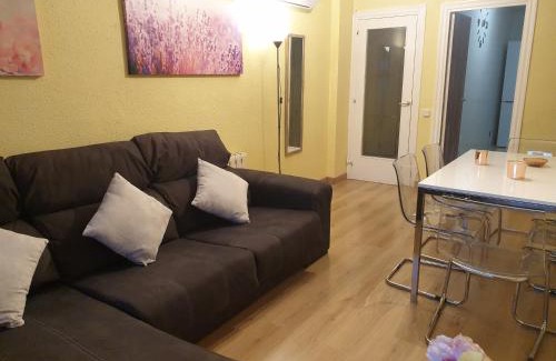 Mollet del Valles Apartamento | Nice and sunny apartment near Barcelona