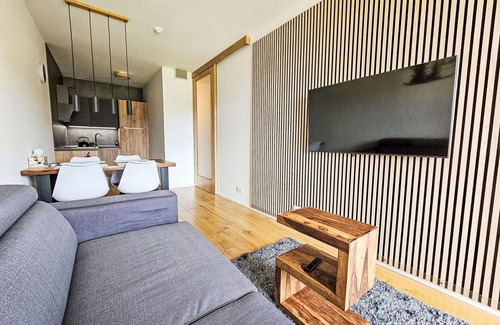 Janske Lazne Apartamento | Hermoso apartamento para 4 personas con WIFI, TV, balcón, vista panorámica y aparcamiento