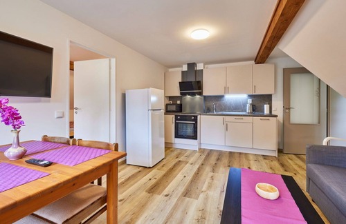 Rudnik Apartamento | Acogedor apartamento para 10 personas con WIFI, TV, patio y vista panorámica