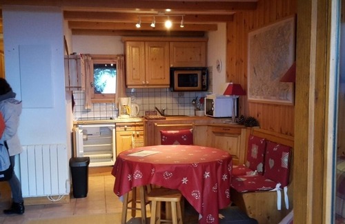 Les Contamines-Montjoie Apartamento | Bonito apartamento de 35 m2 en un hermoso chalet soleado de Saboya
