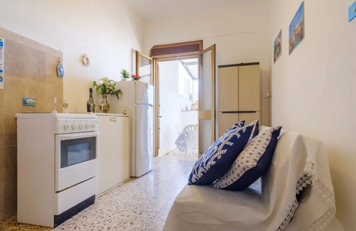 Torre Specchia Ruggeri Apartamento | Acogedor apartamento con WIFI, TV, mascotas permitida y aparcamiento, cerca de Otranto