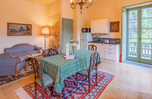 San Giorgio Canavese Apartamento | Hermoso apartamento para 6 personas con WIFI, TV, balcón, mascotas permitida y aparcamiento