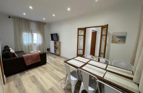 Cornella de Llobregat Apartamento | Nice Apartment 2 Bedrooms Well Connected